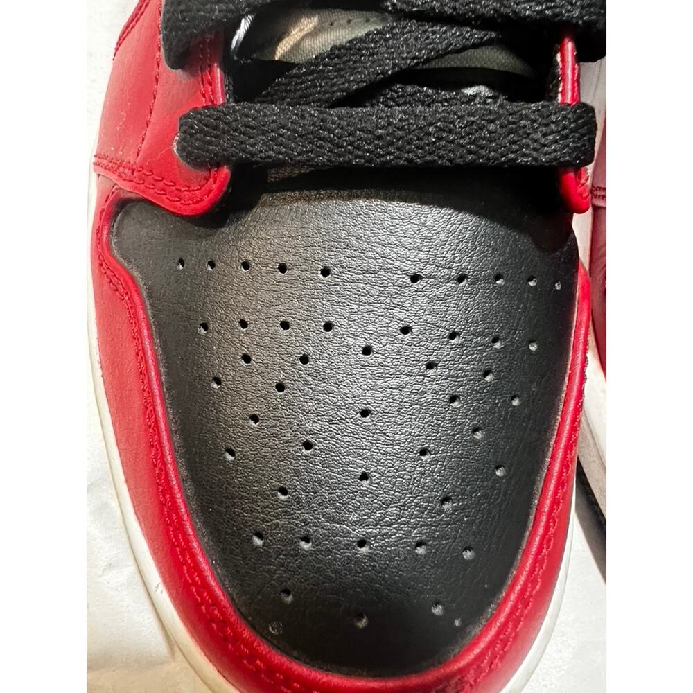 Nike Air Jordan 1 Mid Reverse Bred Retro Red 554724069 Sz 9 Box Streetwear‎ - Picture 7 of 16